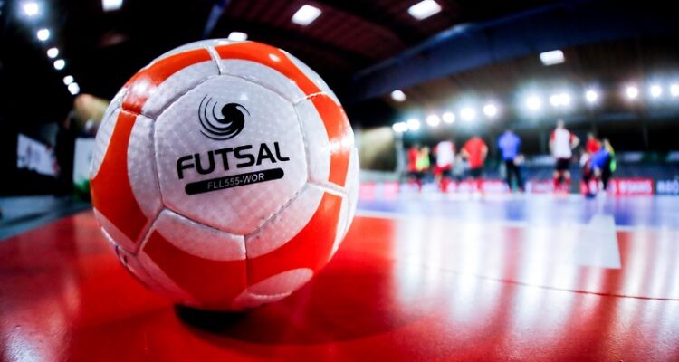 futsal-la-gi-luat-choi-bong-da-futsal-nhu-the-nao